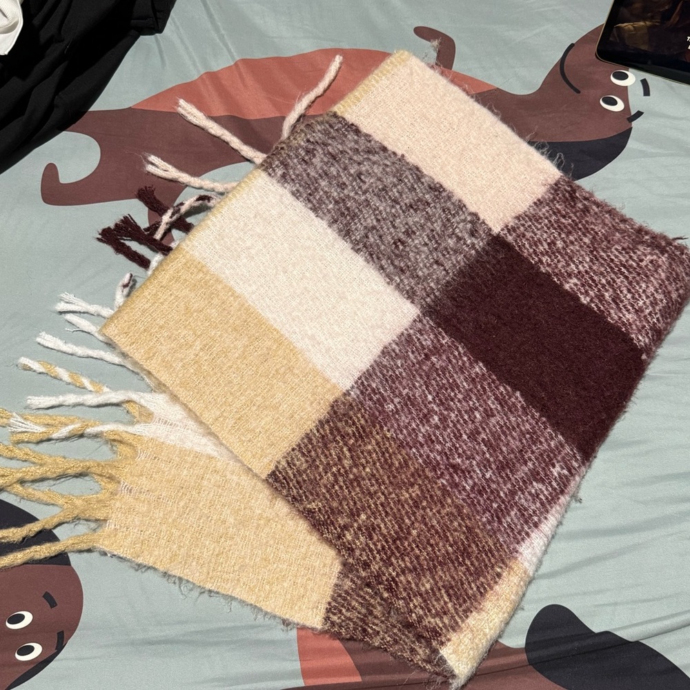 Lucky Brand Plaid Throw Blanket - Cream, Brown, and Tan
